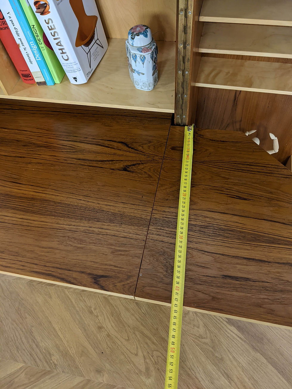 Thumbnail: Bureau vintage « Magic Box » de Mummenthaler & Meier