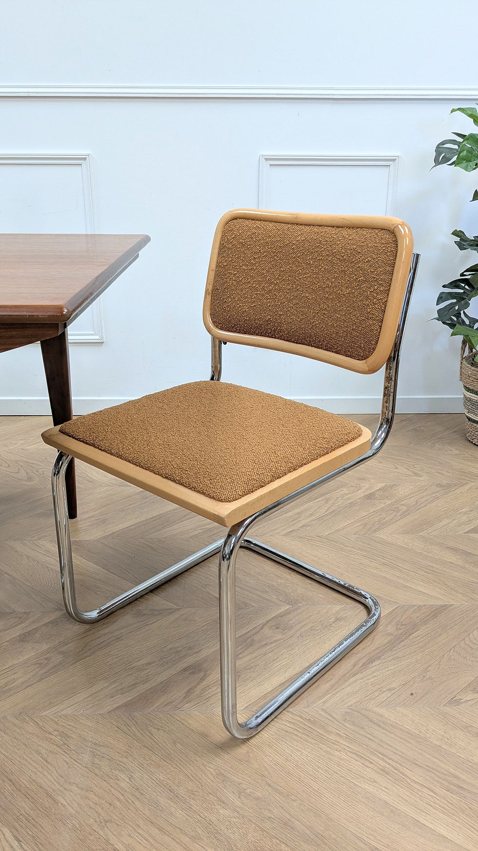 Miniature : 2 Chaises B32 safran