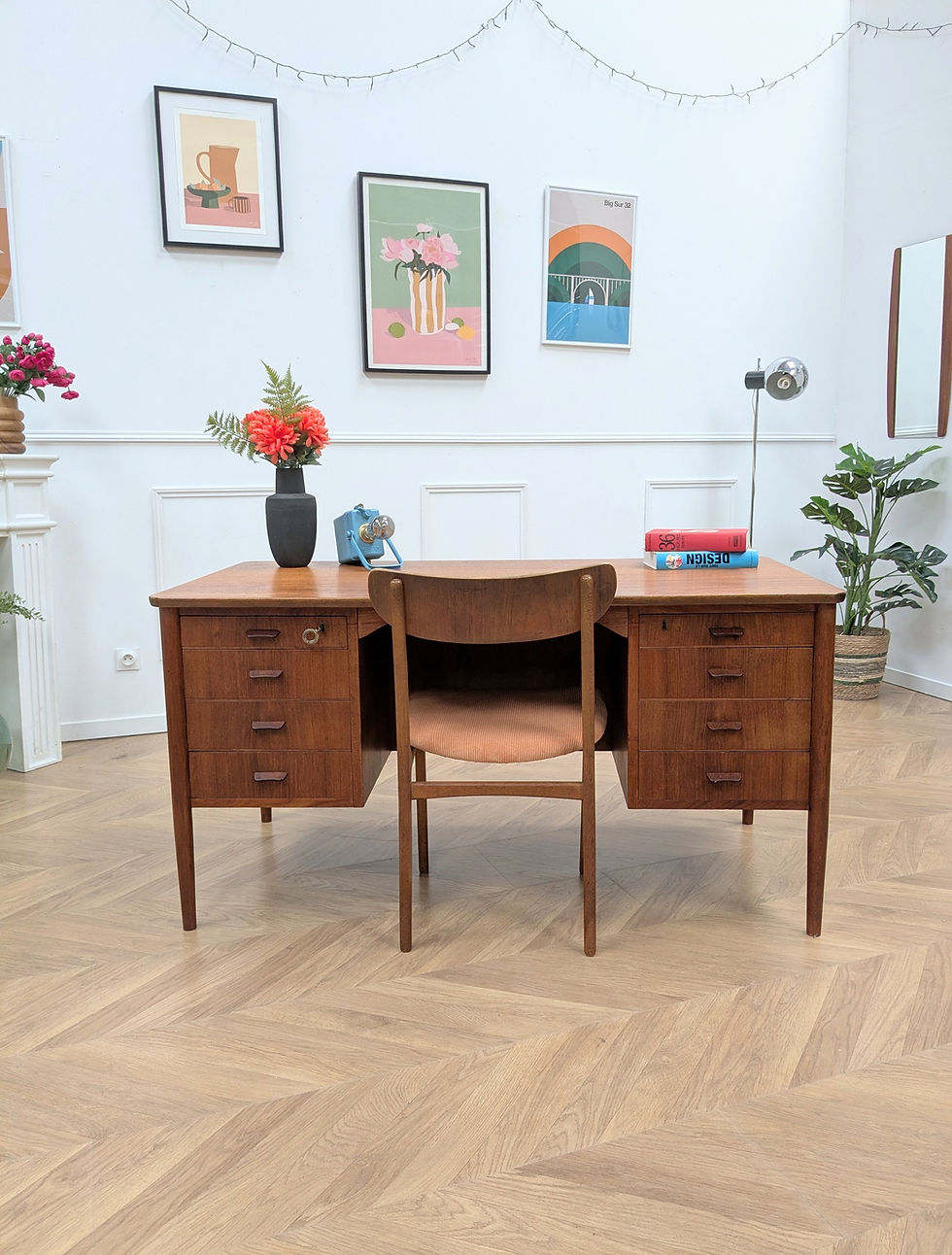 Grand bureau vintage scandinave en teck double face