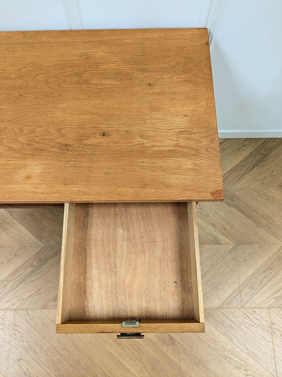 Miniature : Bureau ancien pieds compas