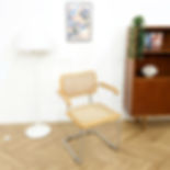 chaises Cesca B64 par Marcel Breuer