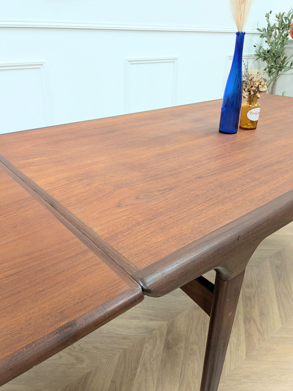 Miniature : Table vintage scandinave par Johannes Andersen