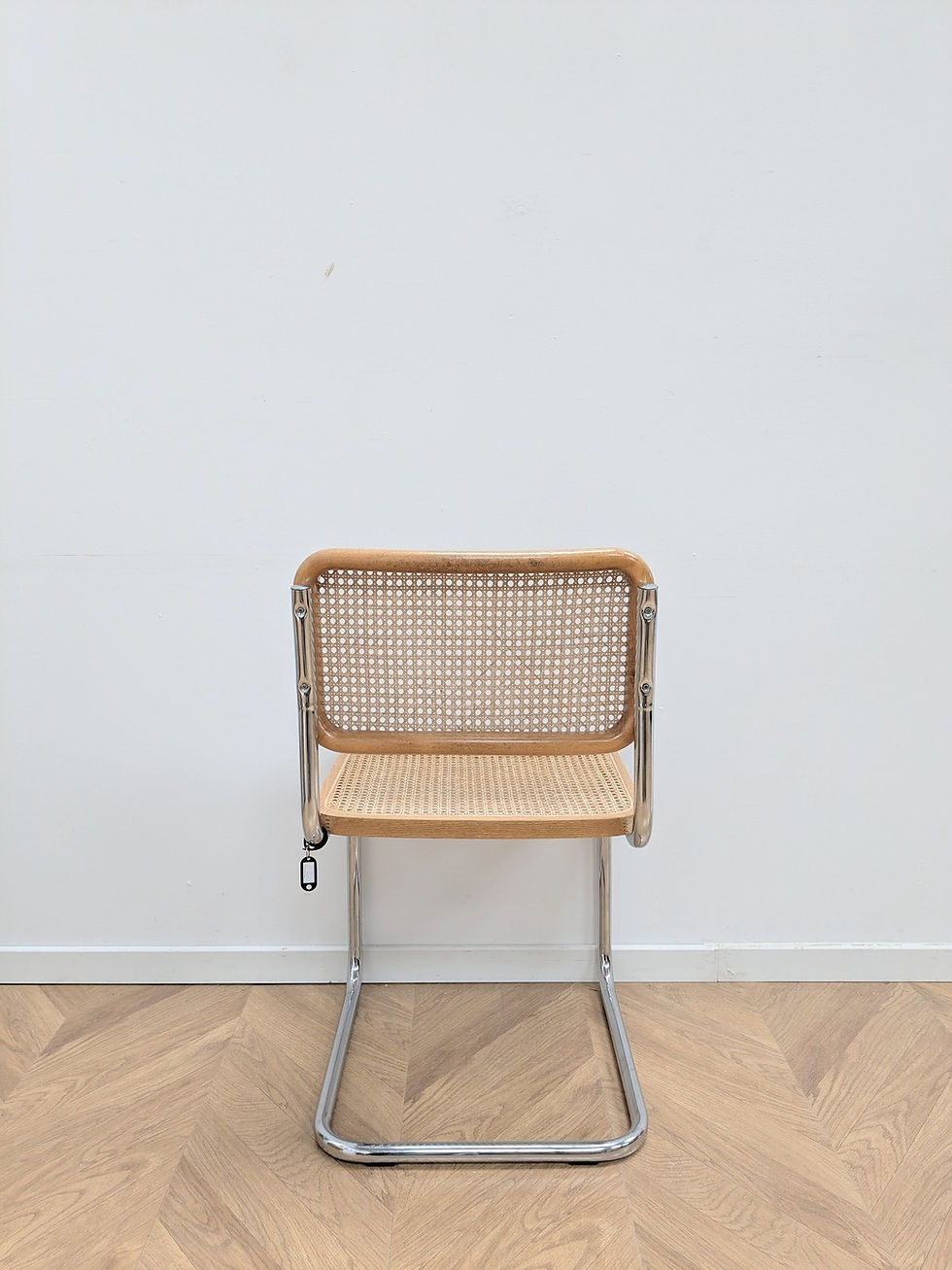 Miniature : 1 Chaise B32 vintage
