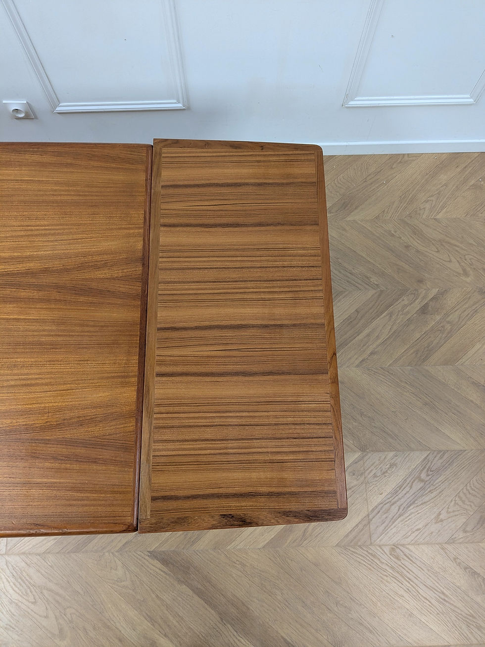 Miniature : Table à manger ancienne Tricoire et Vecchione