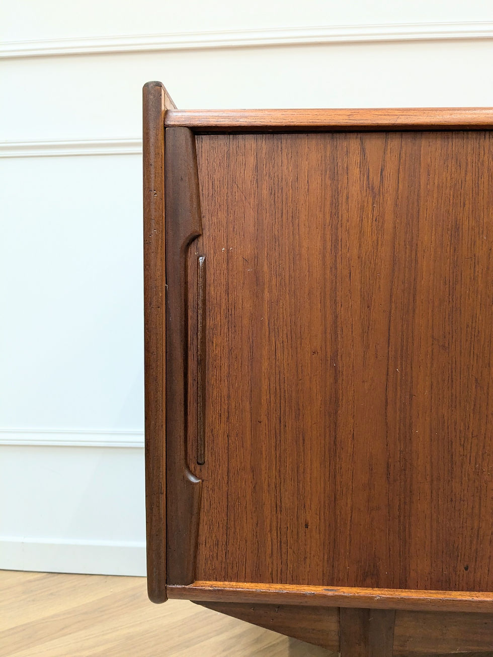 Thumbnail: Scandiavian sideboard "Stjernedrøn"