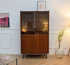 Meuble vitrine mid-century des années 60, pieds métal noir
