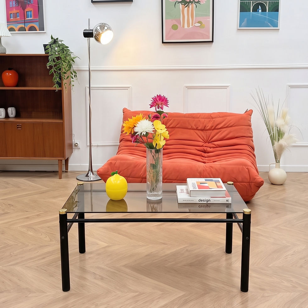 Table basse verre fumé et tubulaire noir – années 70