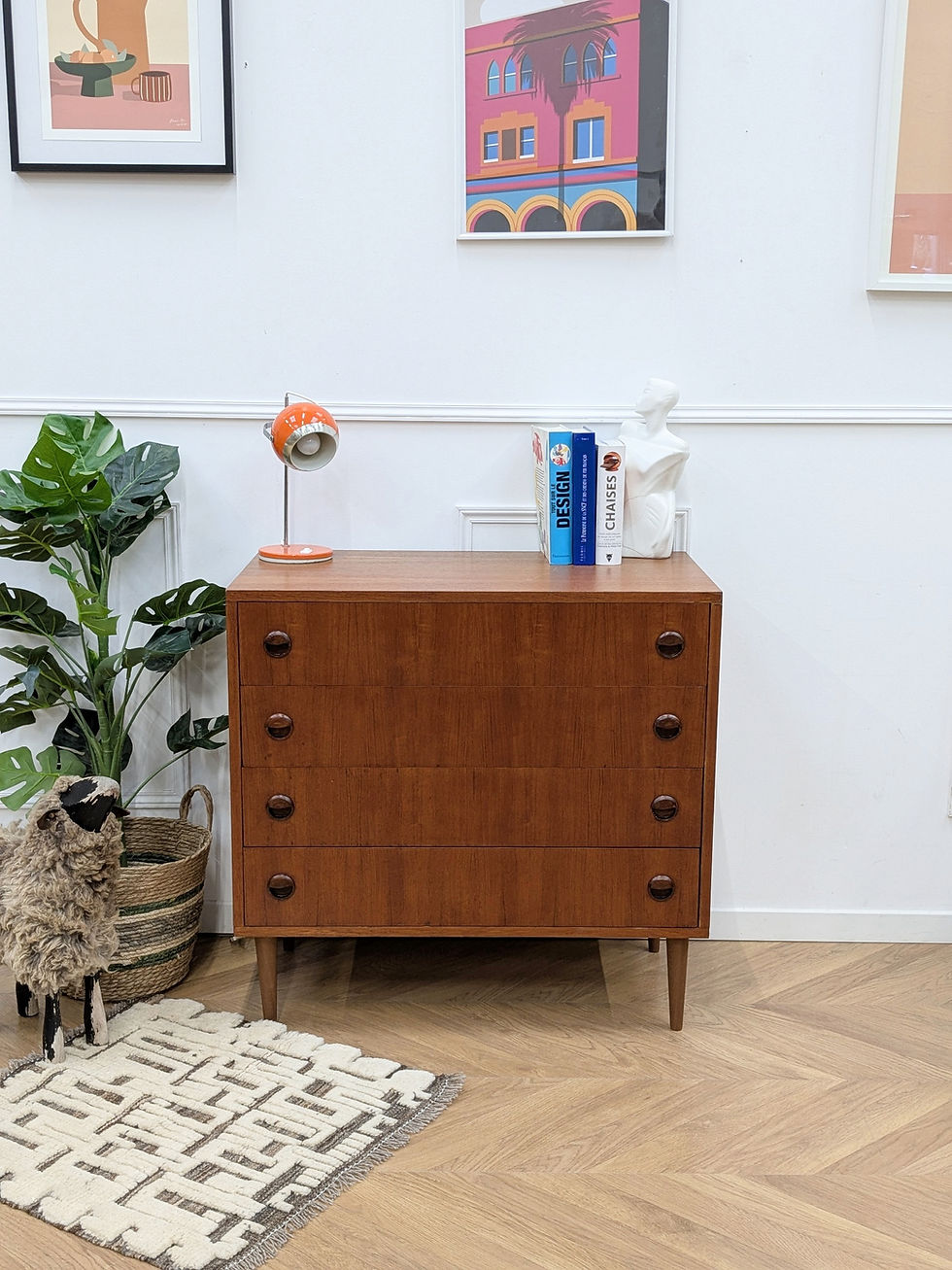 Miniature : Commode scandinave ancienne
