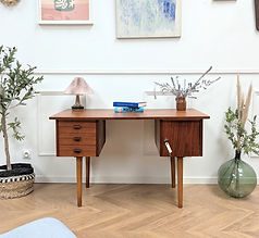 Bureau scandinave vintage en teck des années 60, venu du Danemark