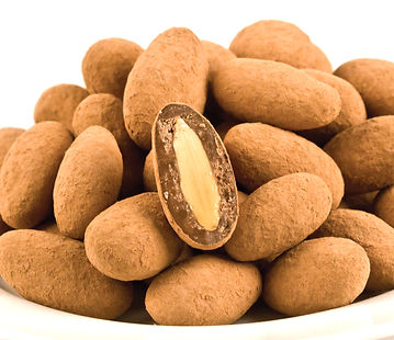 4570 - PMCH Cocoa Dusted Almonds_edited.