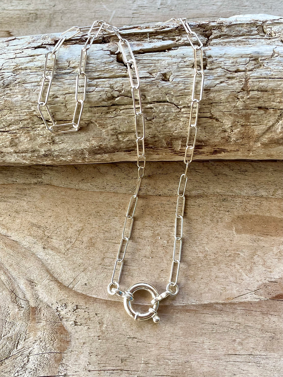 Collier Maïre