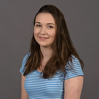 Laura Wolczyk Headshot.jpg