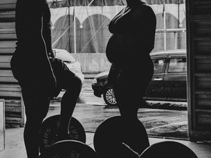 pregnant woman working out