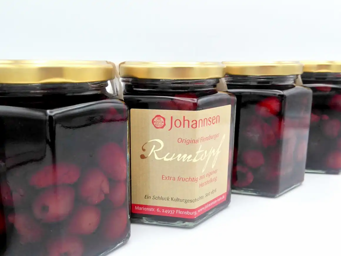 johannsens rumtopf mit früchten