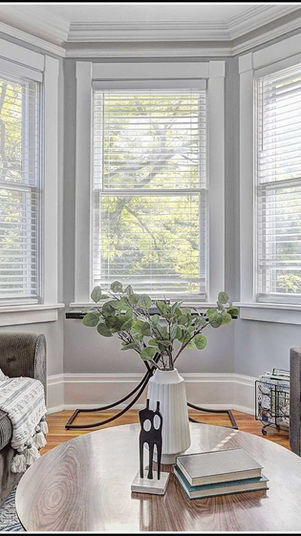 Urban modern living room
Port Hope Designer
Cobourg interior designer