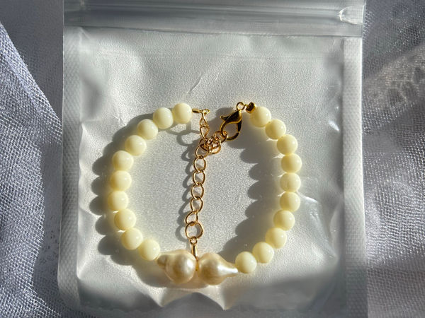 Hand made Bracelet en perles avec fermoir doré