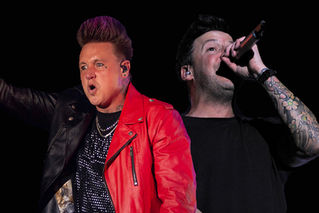 Un golpe de nostalgia dosmilera con Papa Roach y Simple Plan lo que nos dieron en el Pepsi Center WT