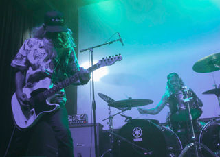 Hardcore Punk Friday Night | Los Viejos y sus amigos demoliendo el Foro Indie Rocks