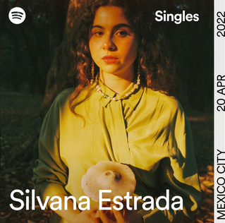 Silvana Estrada lanza Spotify Singles - "Clandestina" (su versión de "Clandestino", de Manu Chao)
