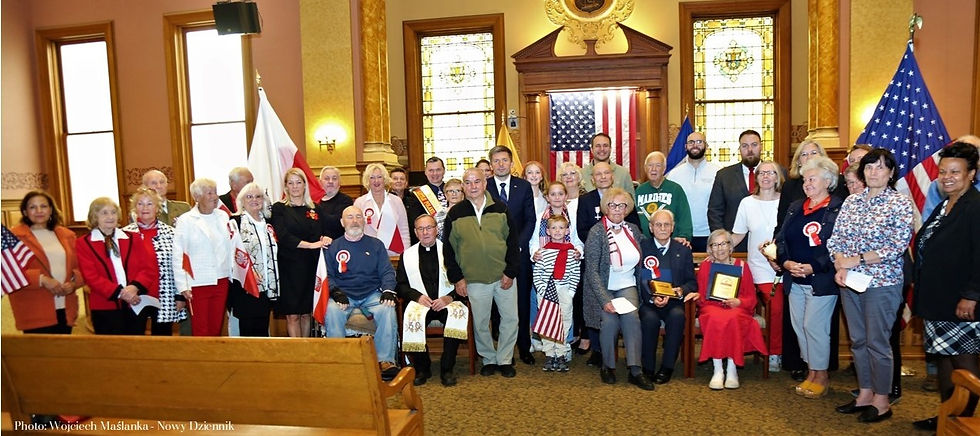 Nov 10 in City Hall group picture.jpg