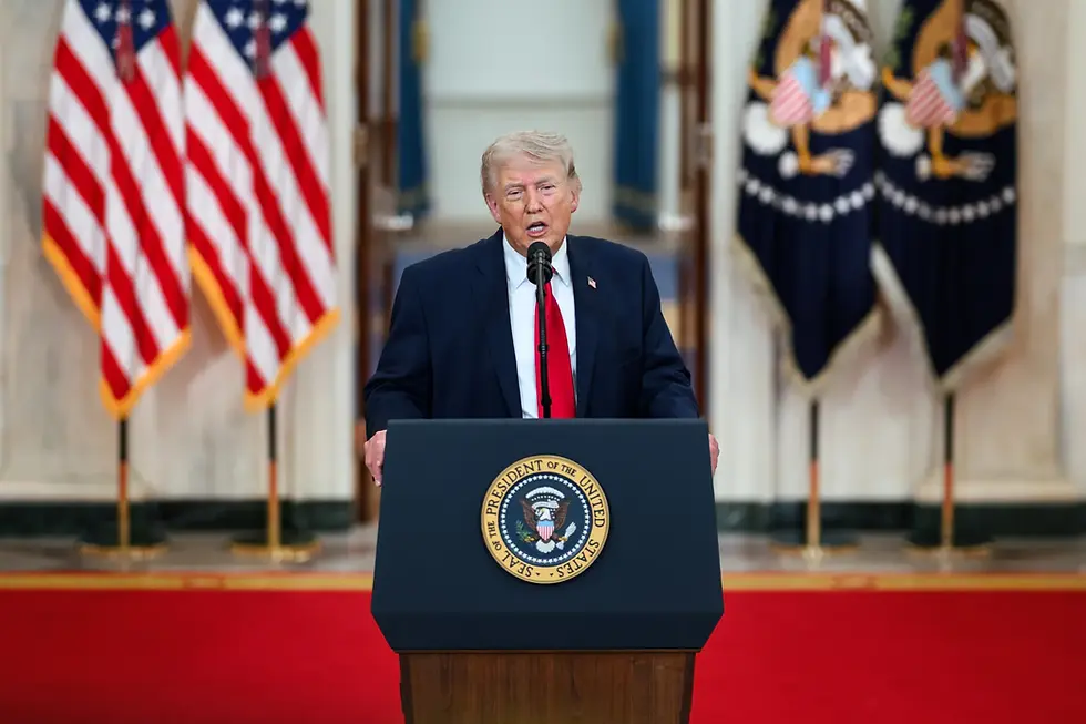 Trump, il De bello Gallico e la grammatica del potere: stabilità e potenza egemone