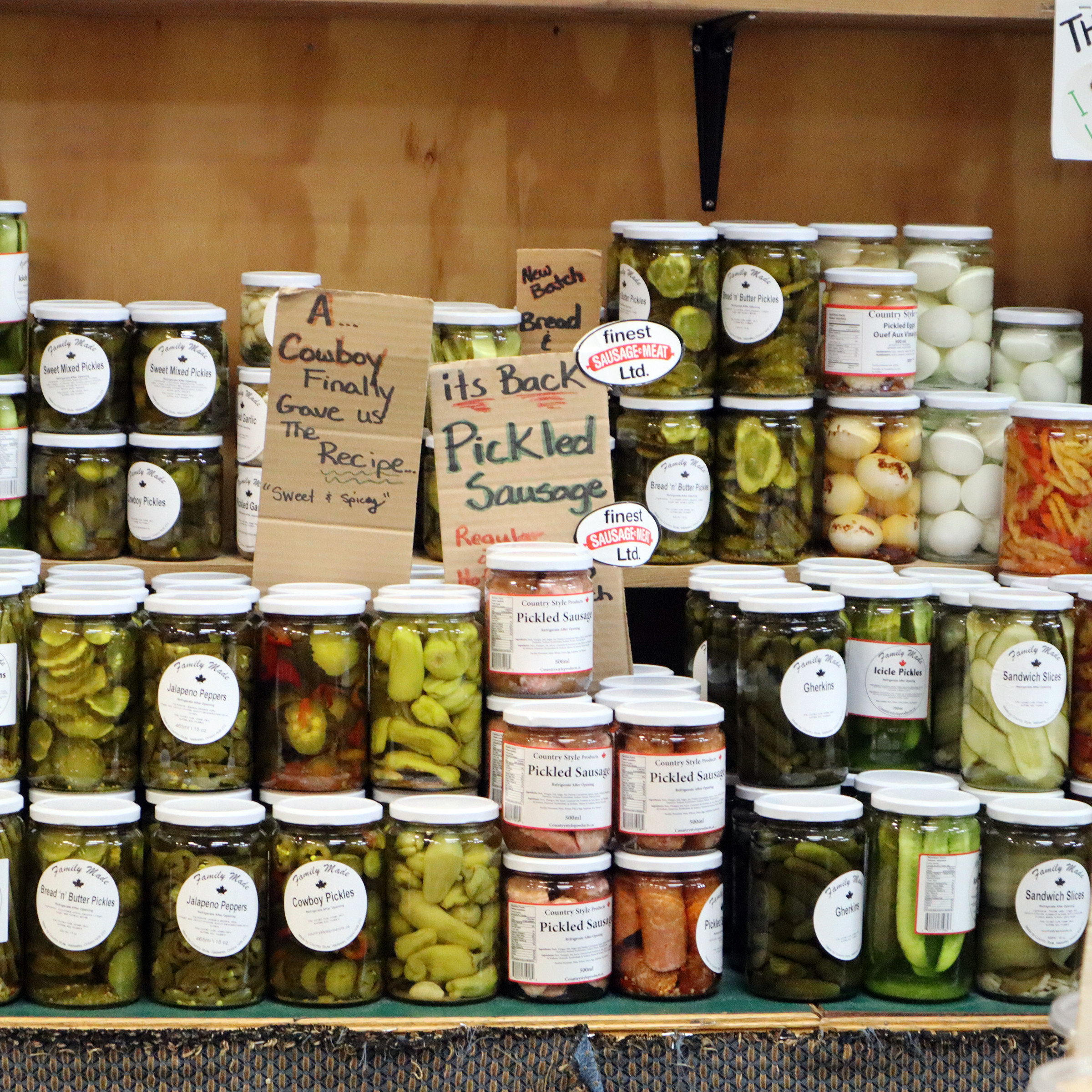 Country Style ProductsThe St. Jacobs Farmers’ Market is a much-loved ...