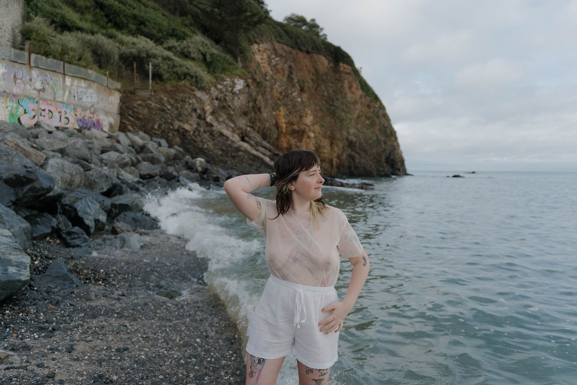Une séance tatouage et portrait avec Sasha à Martin-Plage