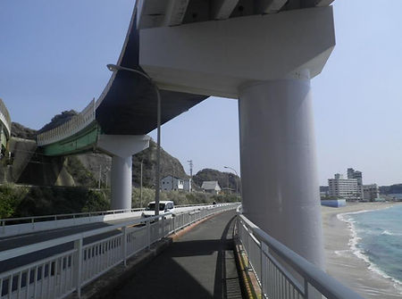 橋脚塗装