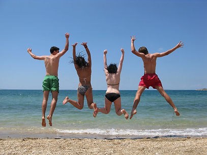 Diversion en la playa.jpg