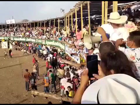 EL HOMBRE QUE HIZO LLOVER PLATA EN LA CORRALEJAS DE SINCELEJO.