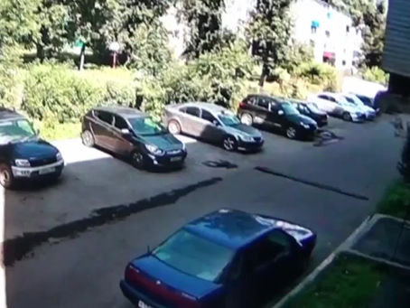 ¡Heroína sin capa! Abuela salva a un bebé que cayó de un edificio