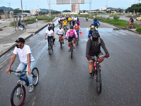 Masiva participación de los samarios en la ciclo ruta por la paz
