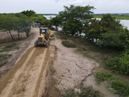 Gobernación del Magdalena inspecciona la construcción del dique en el Cerro San Antonio