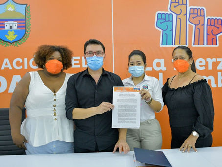 Gobernador Carlos Caicedo firma decreto para proteger niñas y mujeres del Magdalena