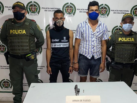 En Fundación, Policía capturó a dos hombres con revólver y munición ilegal 
