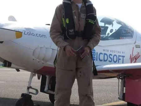 Aterrizó en Barranquilla Zara Rutherford, la joven piloto que le da la vuelta al mundo