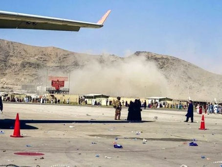 EL ESTADO ISLAMICO SE ATRIBUYE LA RESPONSABILIDAD DE LOS ATAQUES EN KABUL