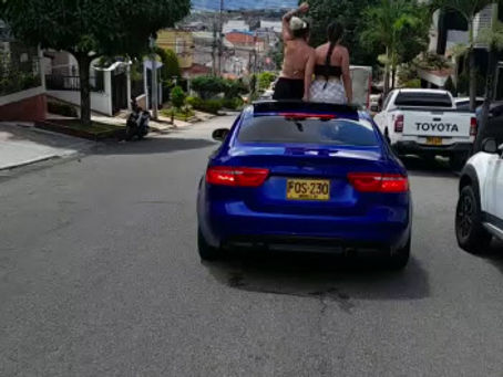 Fallece un sujeto que manejaba un lujoso auto por Bucaramanga realizando maniobra peligrosas