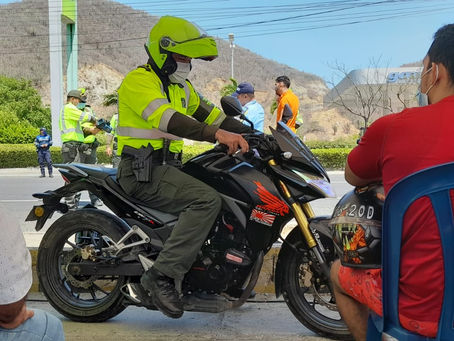 POLICÍA DE TRÁNSITO ACTIVA PLAN DE PREVENCIÓN PARA DAR LA  BIENVENIDA A TURISTAS EN SEMANA SANTA