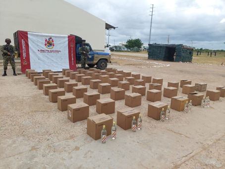 Ejercito Nacional incautó más de 700 botellas de licor de contrabando en la Alta Guajira