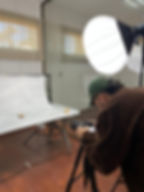 Fotógrafo profesional en sesión de fotos para branding gastronómico.