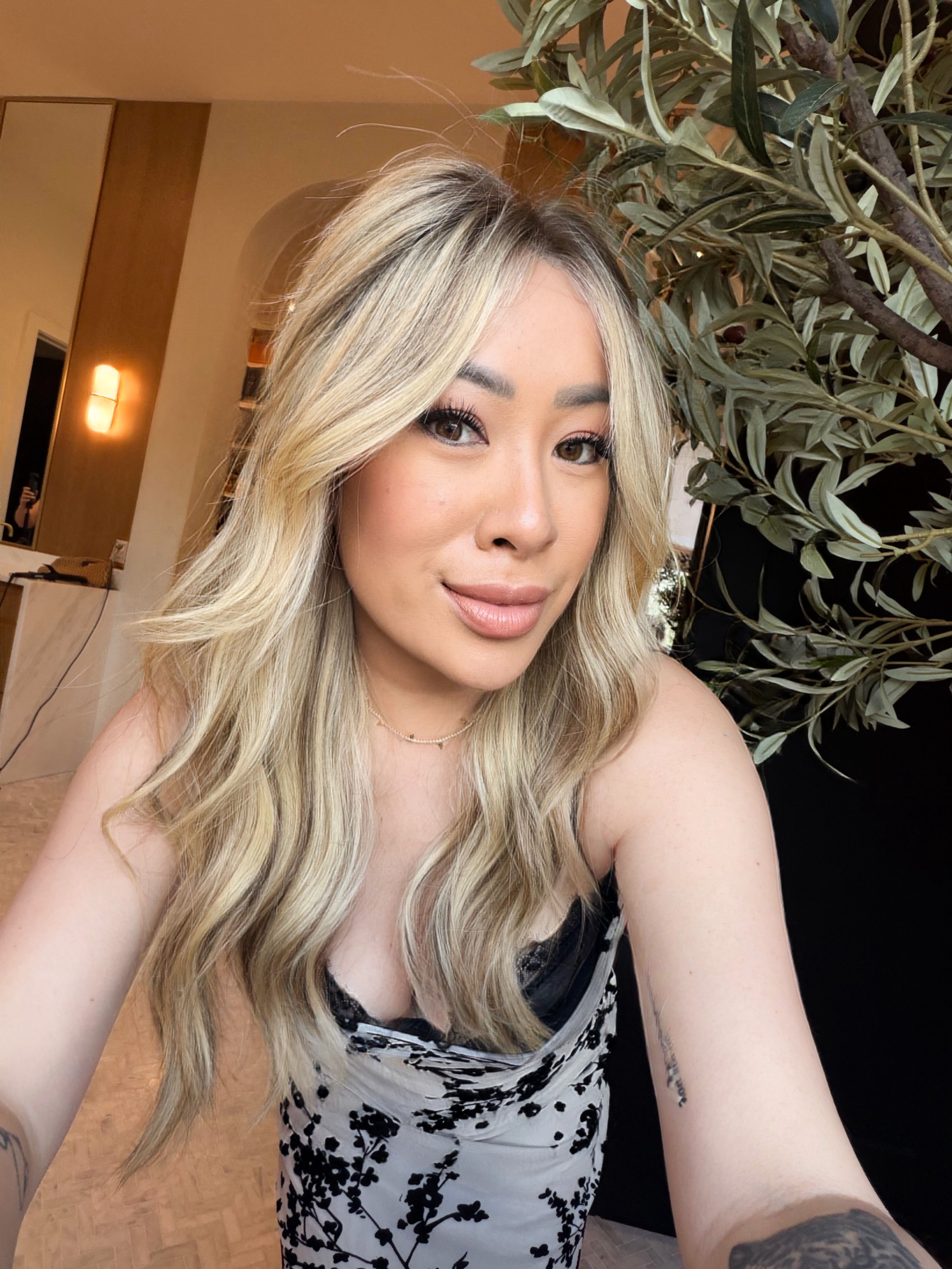 Meggie 23” Wig (S)