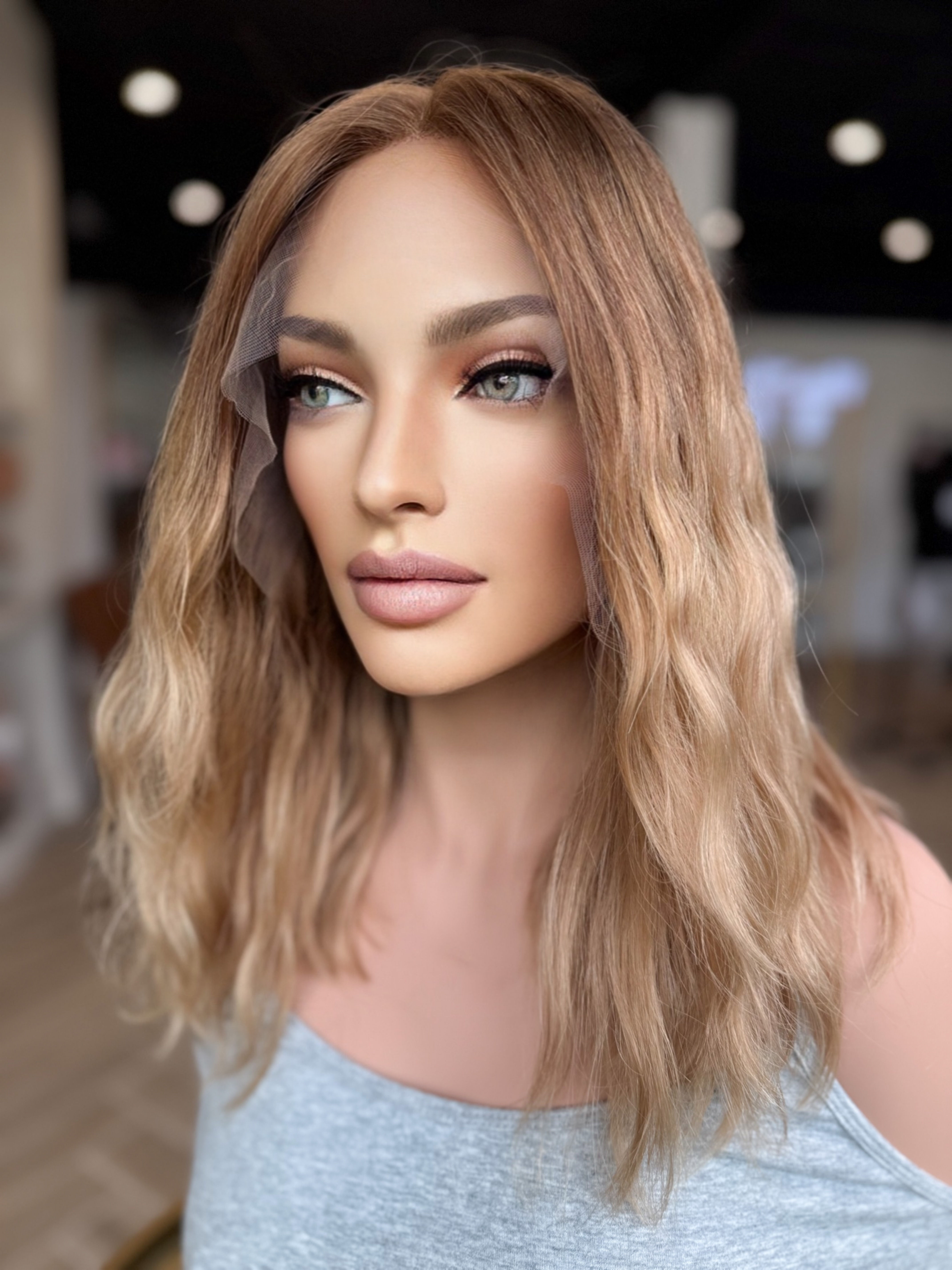 Adelaid 17” Wig (M)