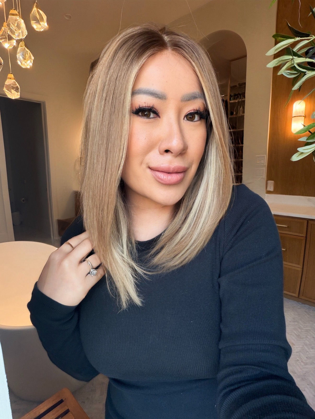 Thea 18” Wig (M)