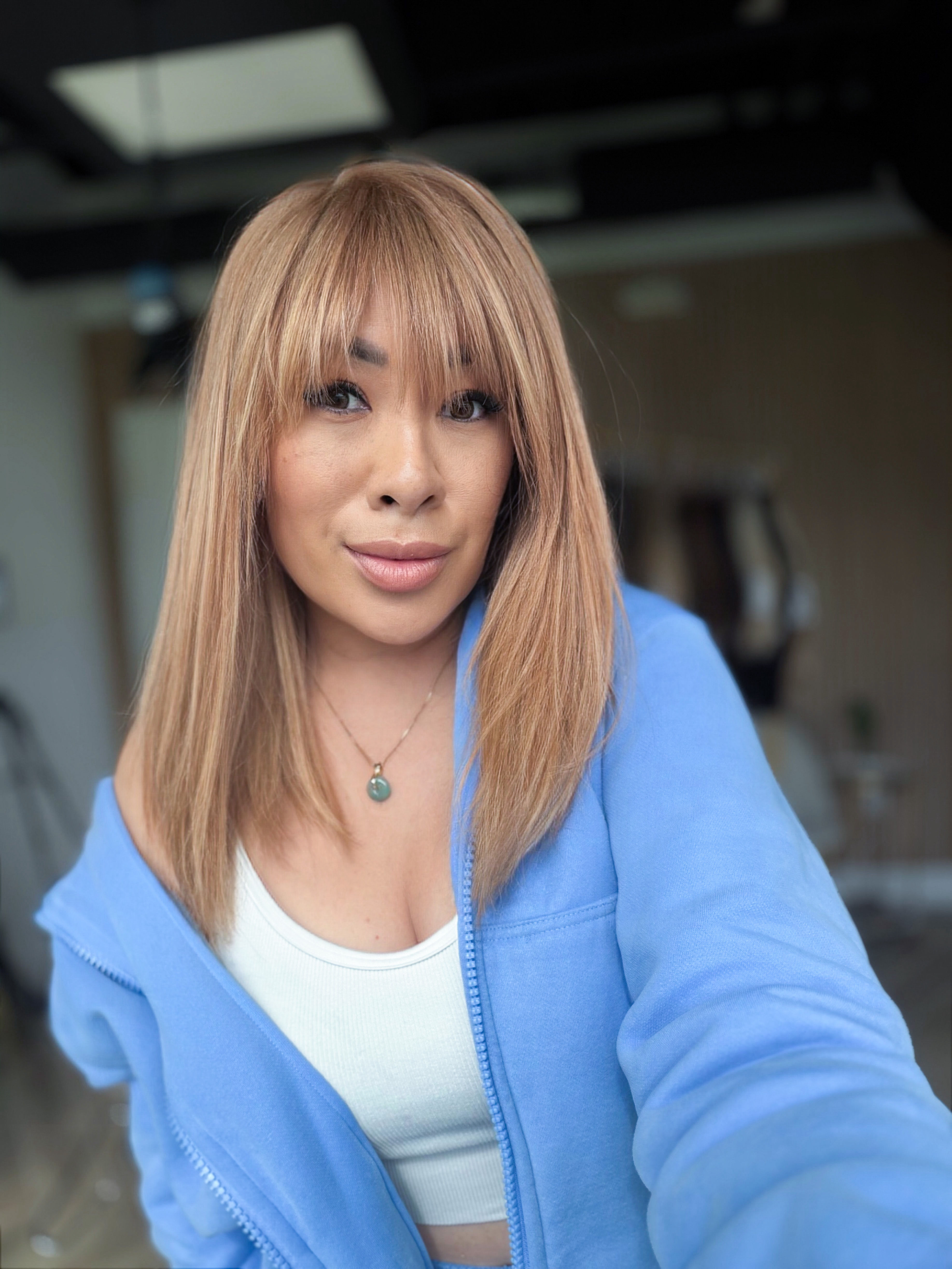 Holly 18” Wig (XS)