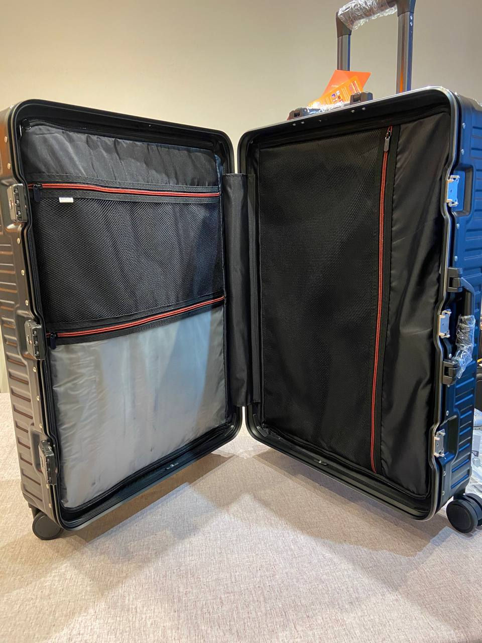 Thumbnail: Suitcase Metaverse Fiber Premium 28 Inch, L
