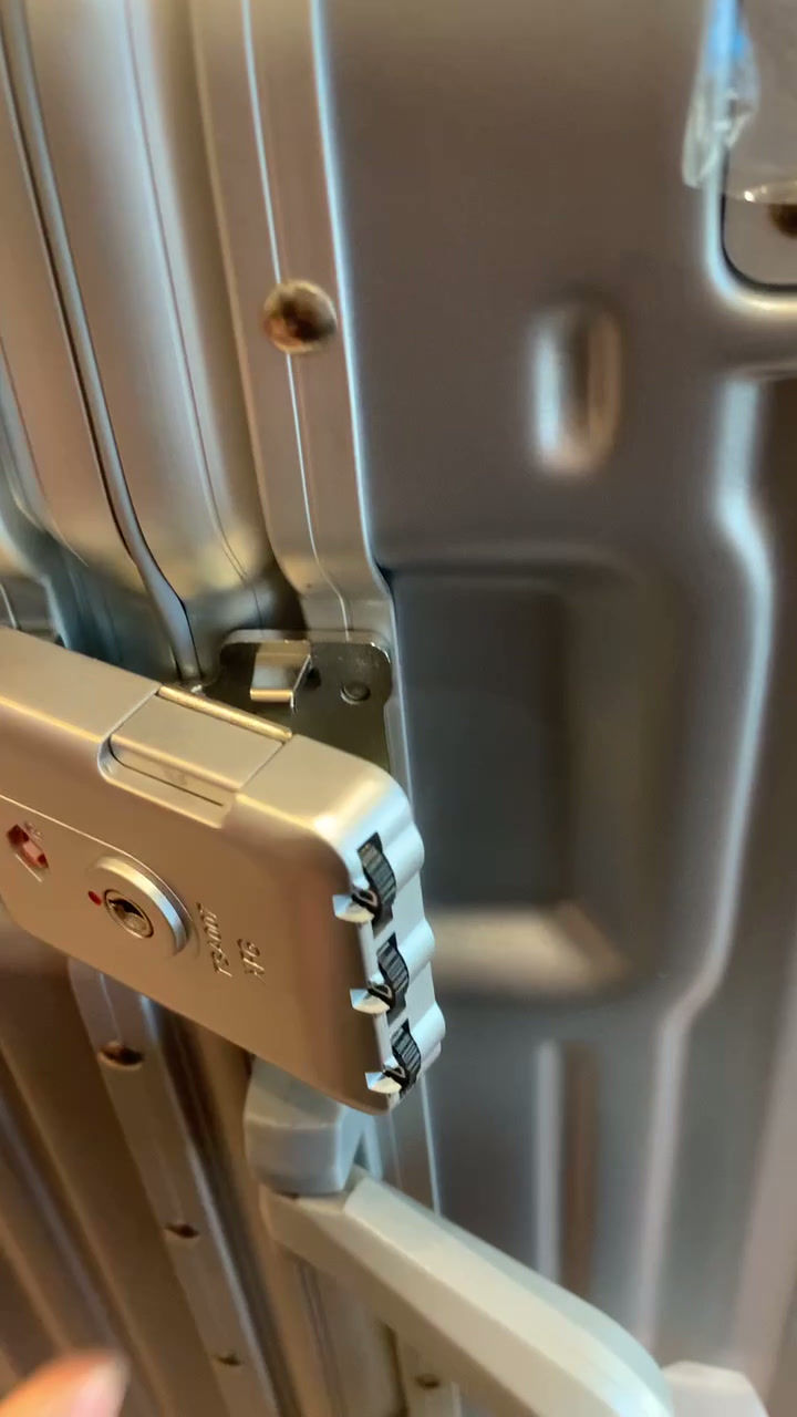 Thumbnail: Suitcase Hanke Classic Premium 20 Inch S+