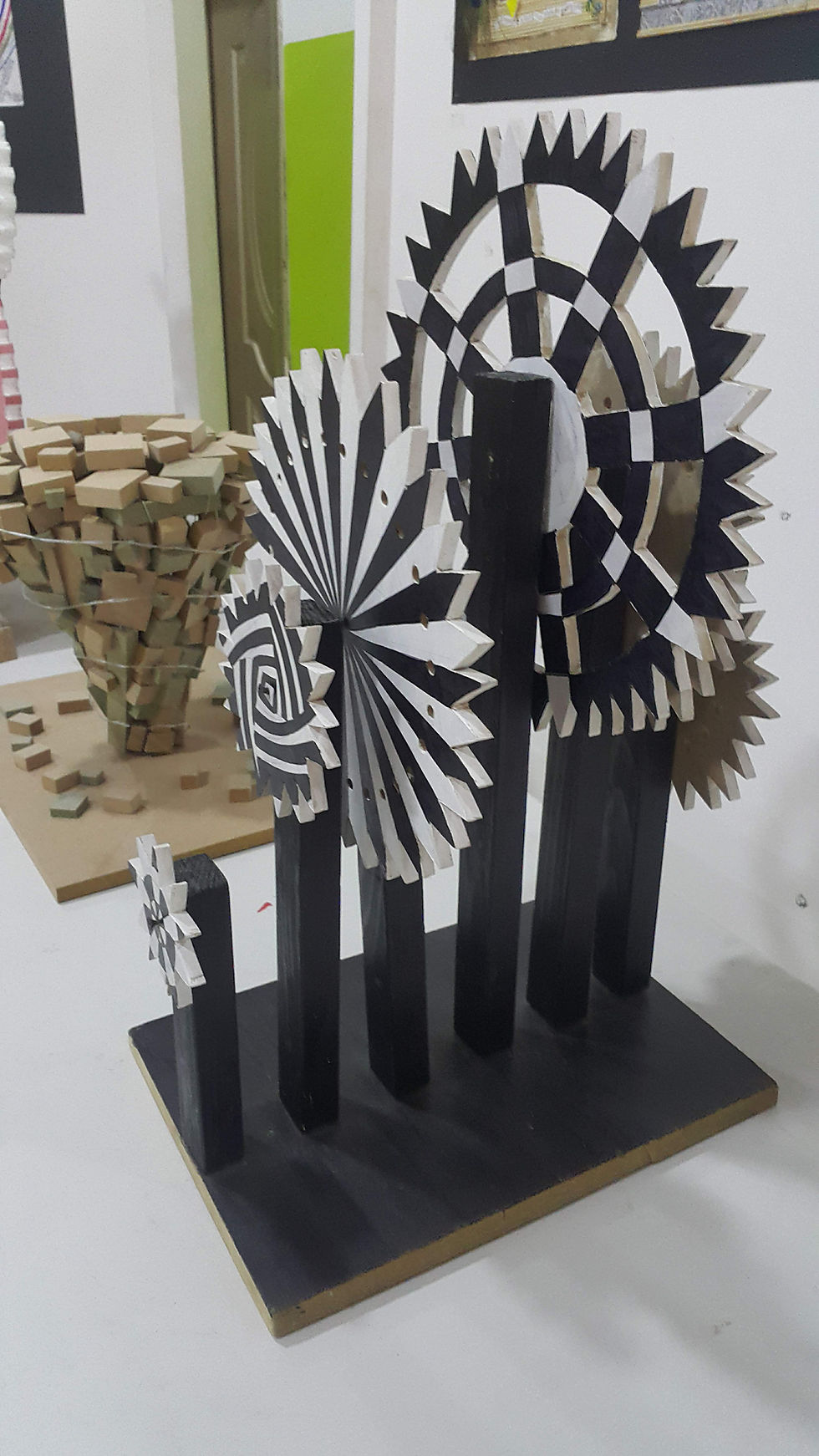 Optical illusion