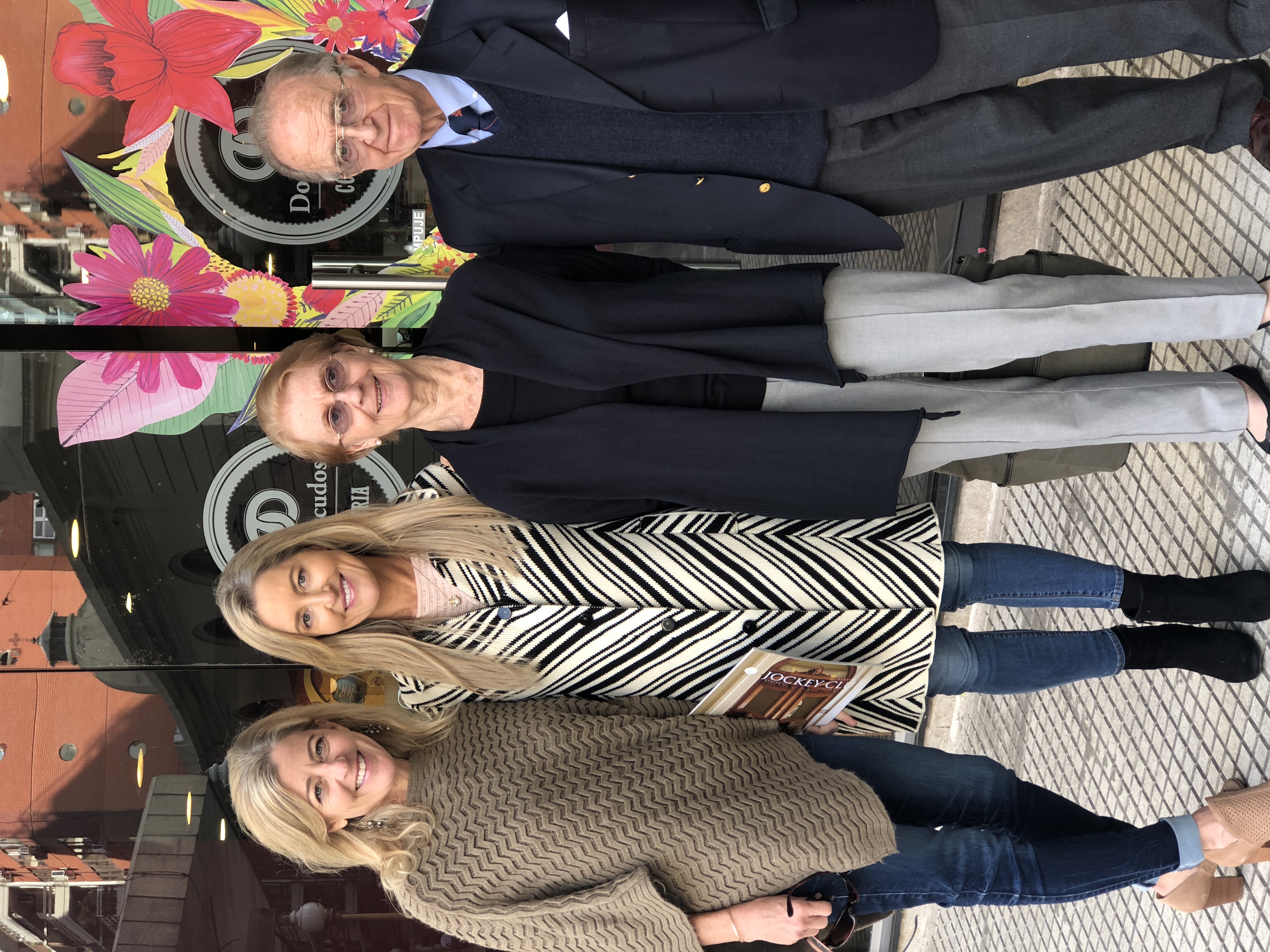 Dr. Ana Adams - Veterinarian