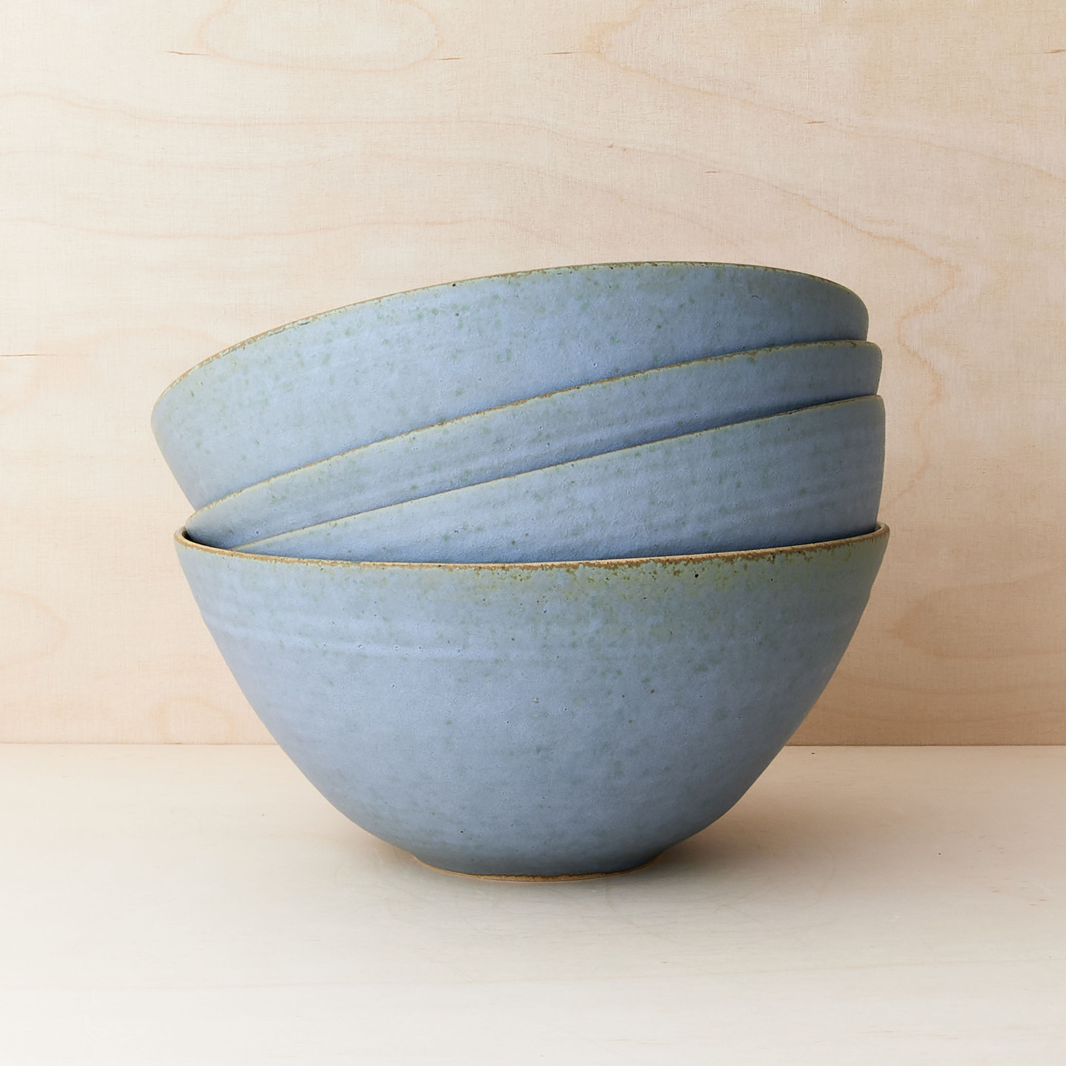 Velká bleděmodrá miska, ∅ 20 cm